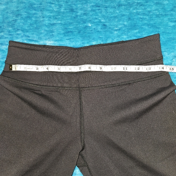 lululemon athletica Black Groove Pant Slim-R - Picture 6 of 8